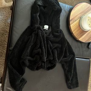 urban outfitters size medium fuzzy coat